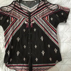 Limited cold shoulder top